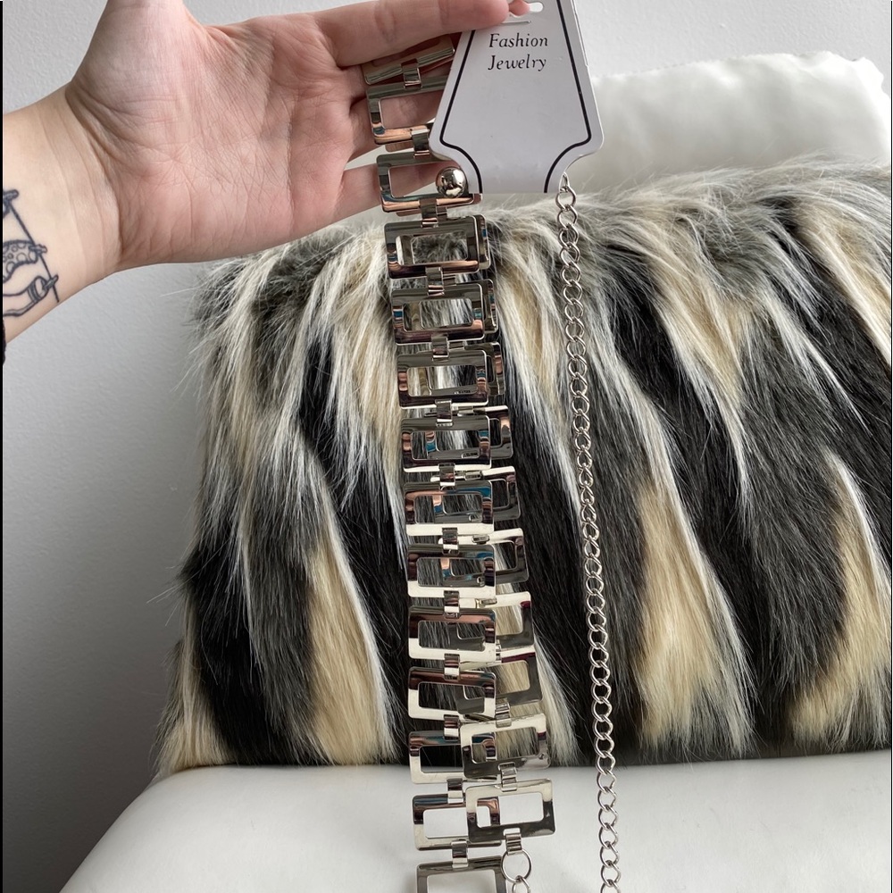 Silver Belt